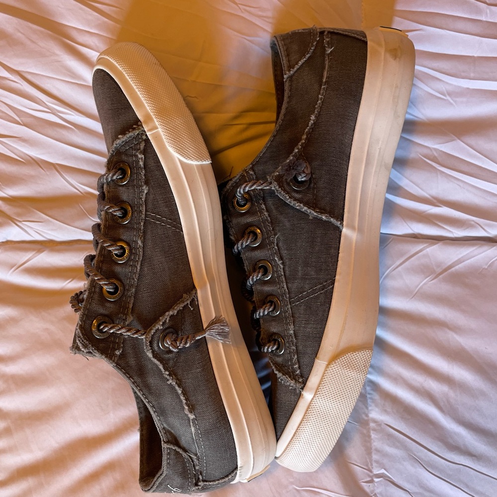 Womens Blowfish Malibu Martina Storm Front Grey Washed